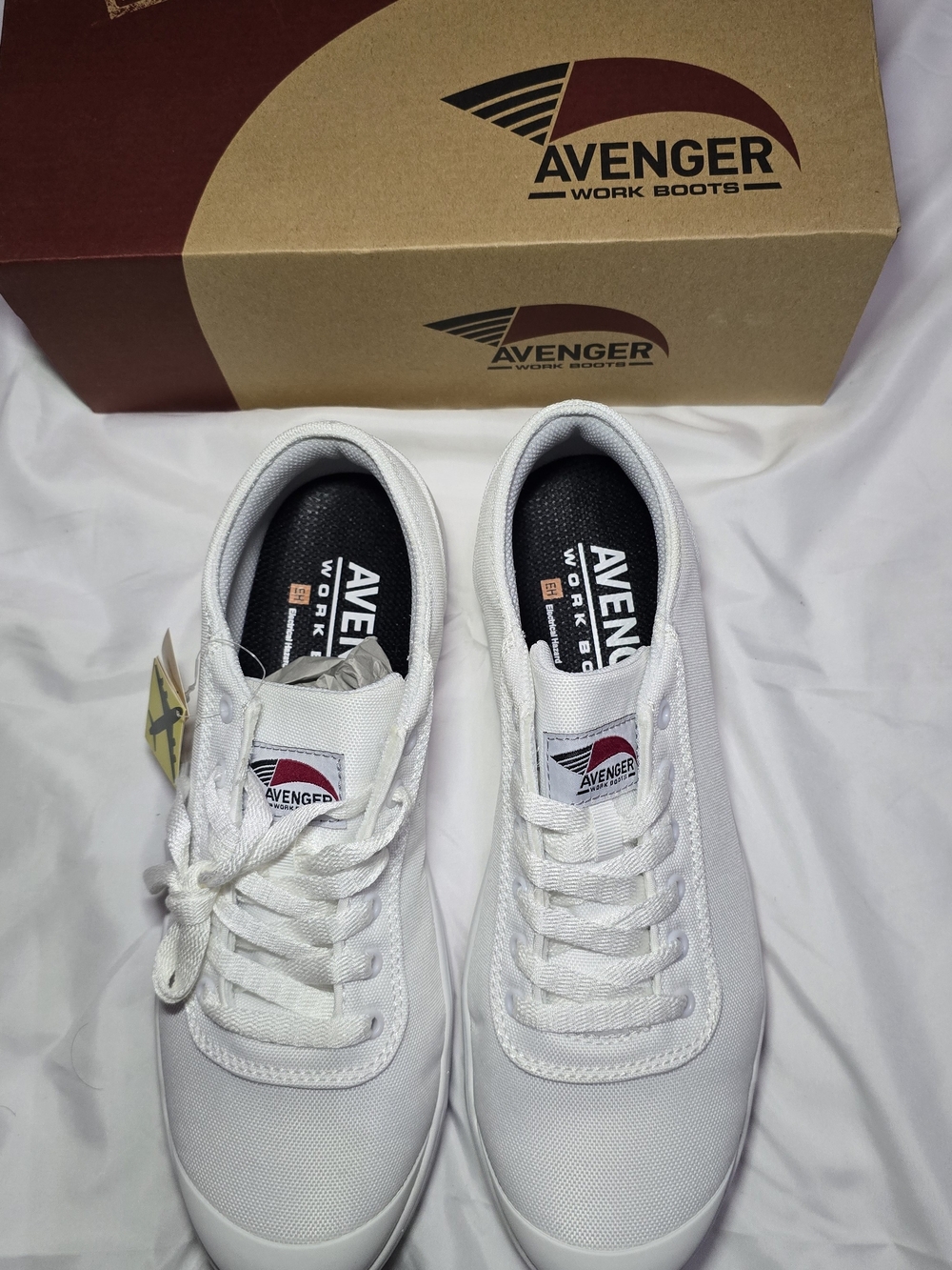 Avenger Men's White Work Sneakers